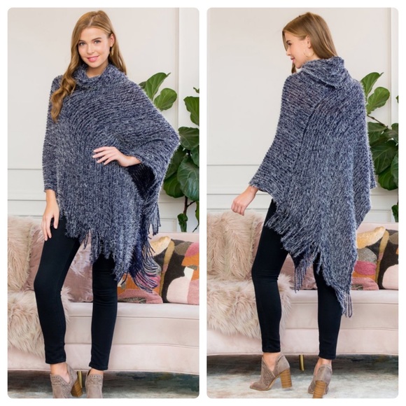 A Girl Thing Sweaters - 1 left❤️2 for $40❤️soft navy poncho
